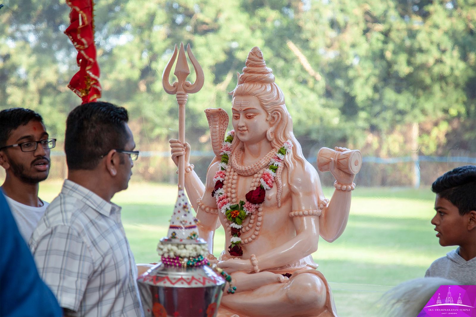 ©1987-2017 SKS Swaminarayan Temple East London